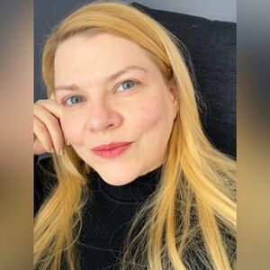 Meet your Posher, Jacqueline